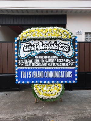 Papan Bunga Duka di Pulau Sembilan